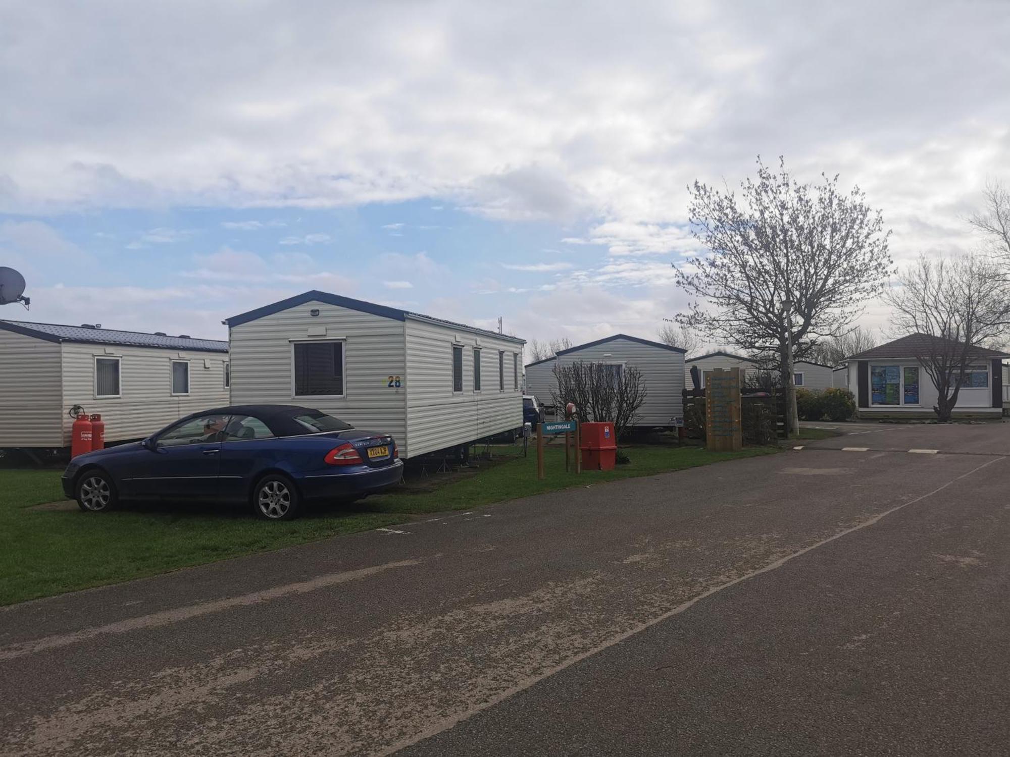 Tunstall  N28 Chill Place Minimum Of 2 Nights At At All Times Please Be Aware Passes Must Be Purchased From Reception Seperately Costs Dependant On Stay מראה חיצוני תמונה